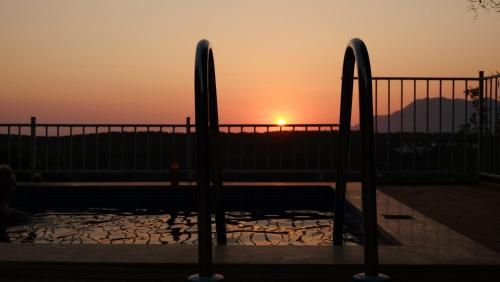 Outdoor Pictures 24