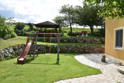 Outdoor Pictures 11