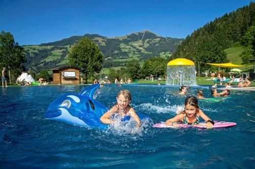 Outdoor Pictures 22