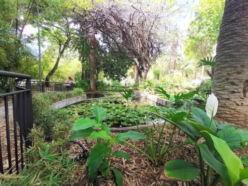 Home2Book Spacious Classic Design Apartment Center