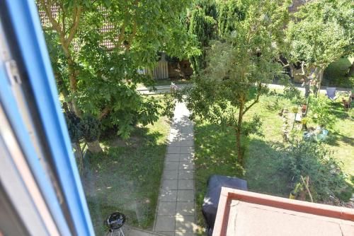 Outdoor Pictures 17