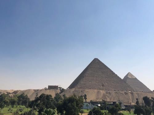 Elite Pyramids Inn Islamic inn