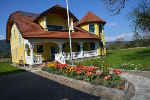 Outdoor Pictures 1