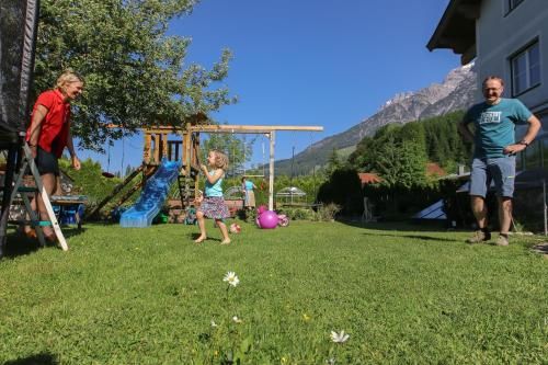 Outdoor Pictures 11