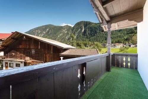 Outdoor Pictures 22
