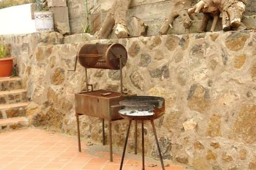One bedroom house with shared pool enclosed garden and wifi at San Cristobal de La Laguna