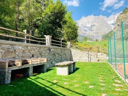 Outdoor Pictures 9