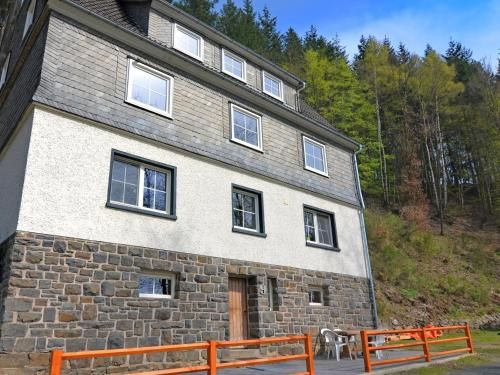 Lovely group house near Winterberg with private sauna garden and terrace