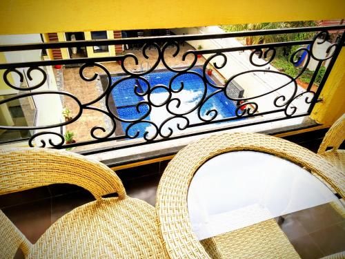 Outdoor Pictures 1
