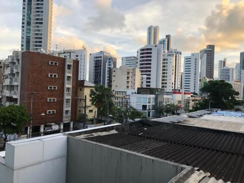 APARTAMENTO à 50 m do MAR - Praia de BOA VIAGEM