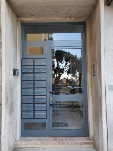 Belém Light Filled Apt With Patio, By TimeCooler