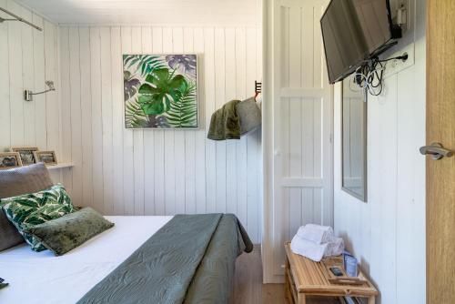 Les minis homes du Bugey - Eco-lodge Nature ,un refuge en hyper centre