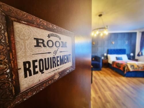 Ricky Road Guest House - NEW "Wizarding Studio Room" Available to Book Now