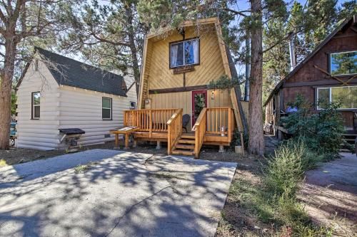 Log Cabin Retreat with Deck Near Big Bear Lake!