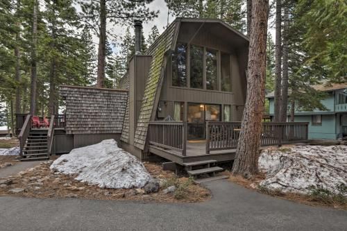 Carnelian Bay House Less Than half Mi to North Lake Tahoe!