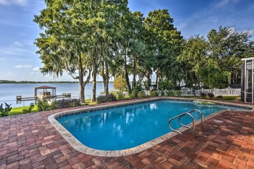 Winter Haven Home with Dock and Hot Tub!