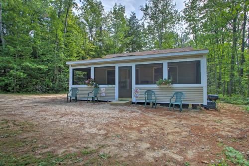 Family Cabin with Beach Access on Panther Pond