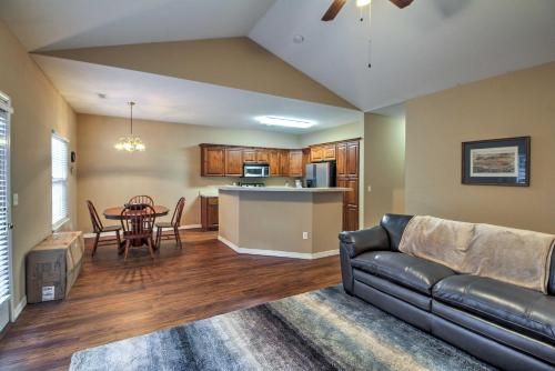 Branson Villa Strip half Mi, Silver Dollar City 9 Mi