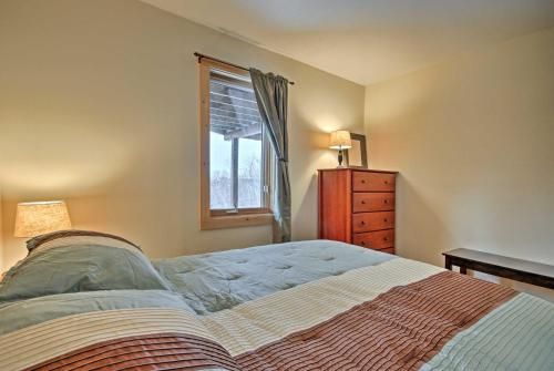 Gilford Family Home - 5 Min to Lake Winnipesaukee!