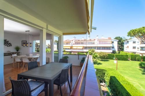 BF-5 CALELLA DE PALAFRUGELL 4 PAX