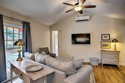 Ideally Located Saluda Apartment on Main St!