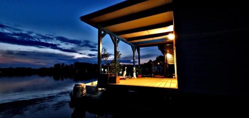 Outdoor Pictures 21