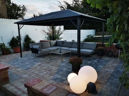 Outdoor Pictures 6