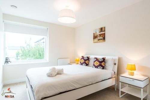 Niksa Serviced Accommodation Welwyn Garden City- One Bedroom