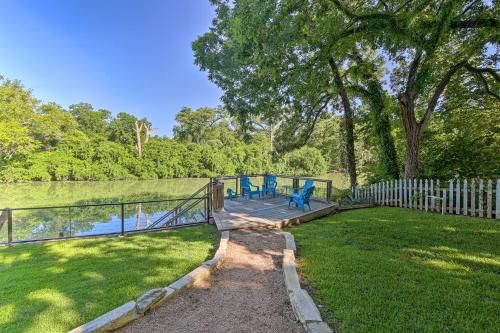Seguin Retreat with Canoes on Guadalupe River!
