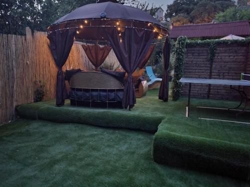 Outdoor Pictures 5