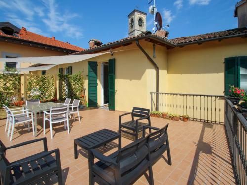 Locazione Turistica Atmosfere sul lago-1