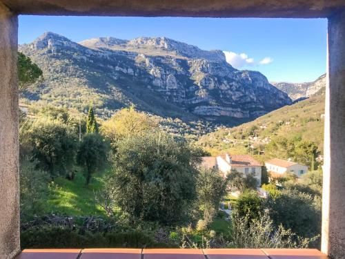 GRAND STUDIO ENTRE MER ET MONTAGNE