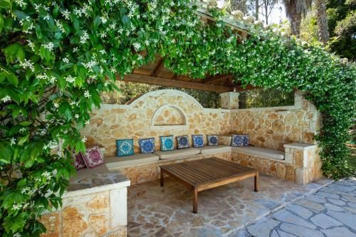 Outdoor Pictures 24