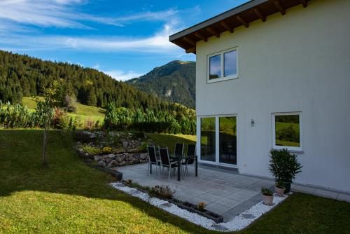 Outdoor Pictures 22