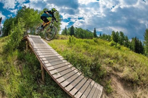 Outdoor Pictures 24