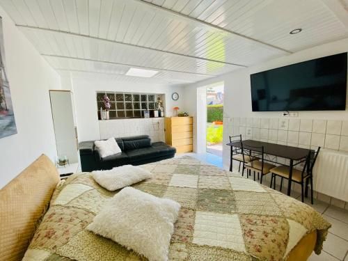 Ruheoase im Grünen - Komfortable Ferienwohnung am Wulfskamp, Westerstede