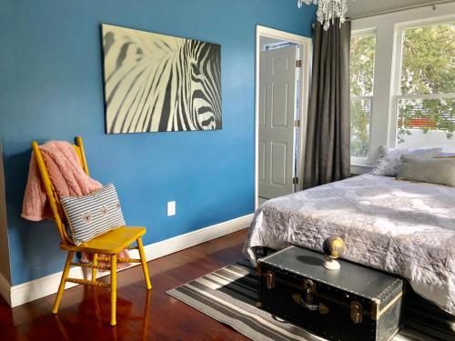 G - Private Suite very close to Airport (Apt 1)