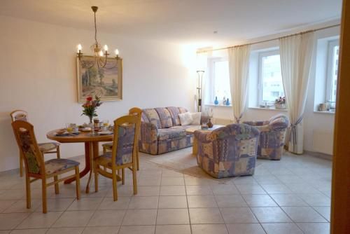 NB D6-2 - Gemütliche Ferienwohnung für 4 Personen mit Panoramablick in Cuxhaven-Sahlenburg