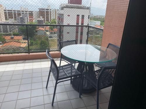 Apartamento amplo com acesso direto à praia!