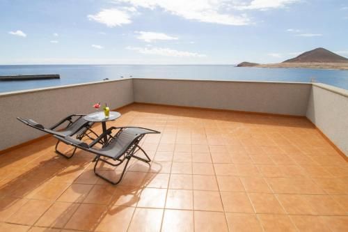 THE MARITIMO HOLIDAY HOME - by MEDANO4YOU