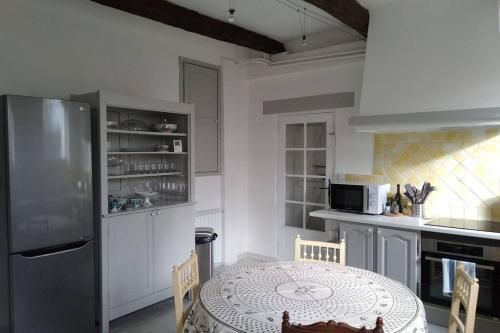 MAISON DE MAITRE 230M² EN PLEIN COEUR DU VILLAGE