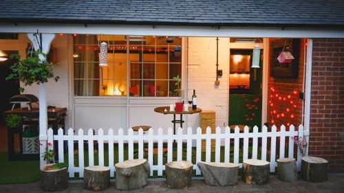 The Garden Studio at Old Post Office