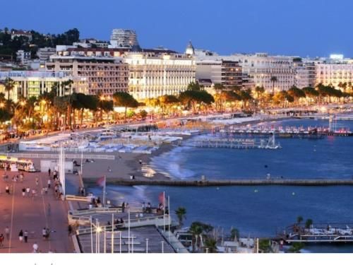 NICE FLAT WITH GARDENS 10 MNS CROISETT
