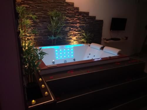 Appart' spa privatif Gray