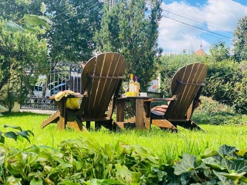 Outdoor Pictures 23