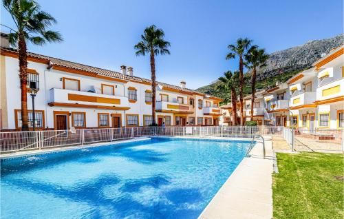 Awesome home in Benaojn with 3 Bedrooms, WiFi and Outdoor swimming pool