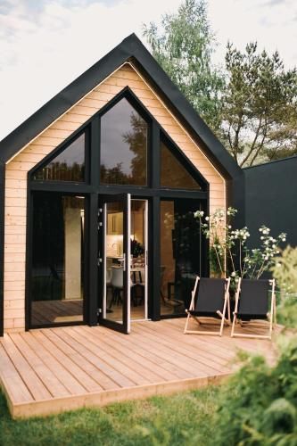 Outdoor Pictures 24
