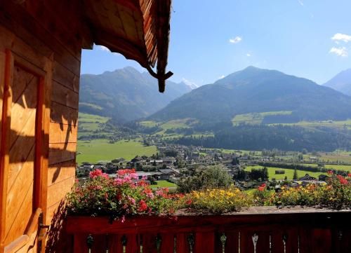 Outdoor Pictures 24