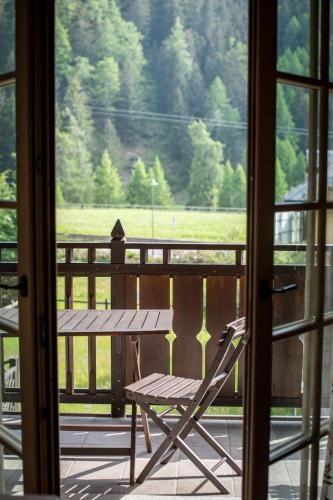 Outdoor Pictures 13