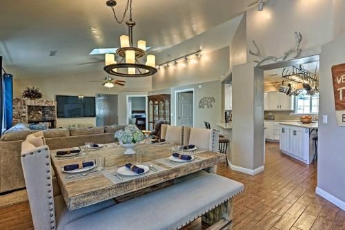 Gold Mountain Ranch Big Bear Cabin with Deck!